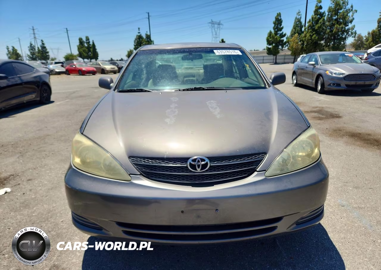 2004 Toyota Camry Le VIN:4T1BE32K44U927815 - 5