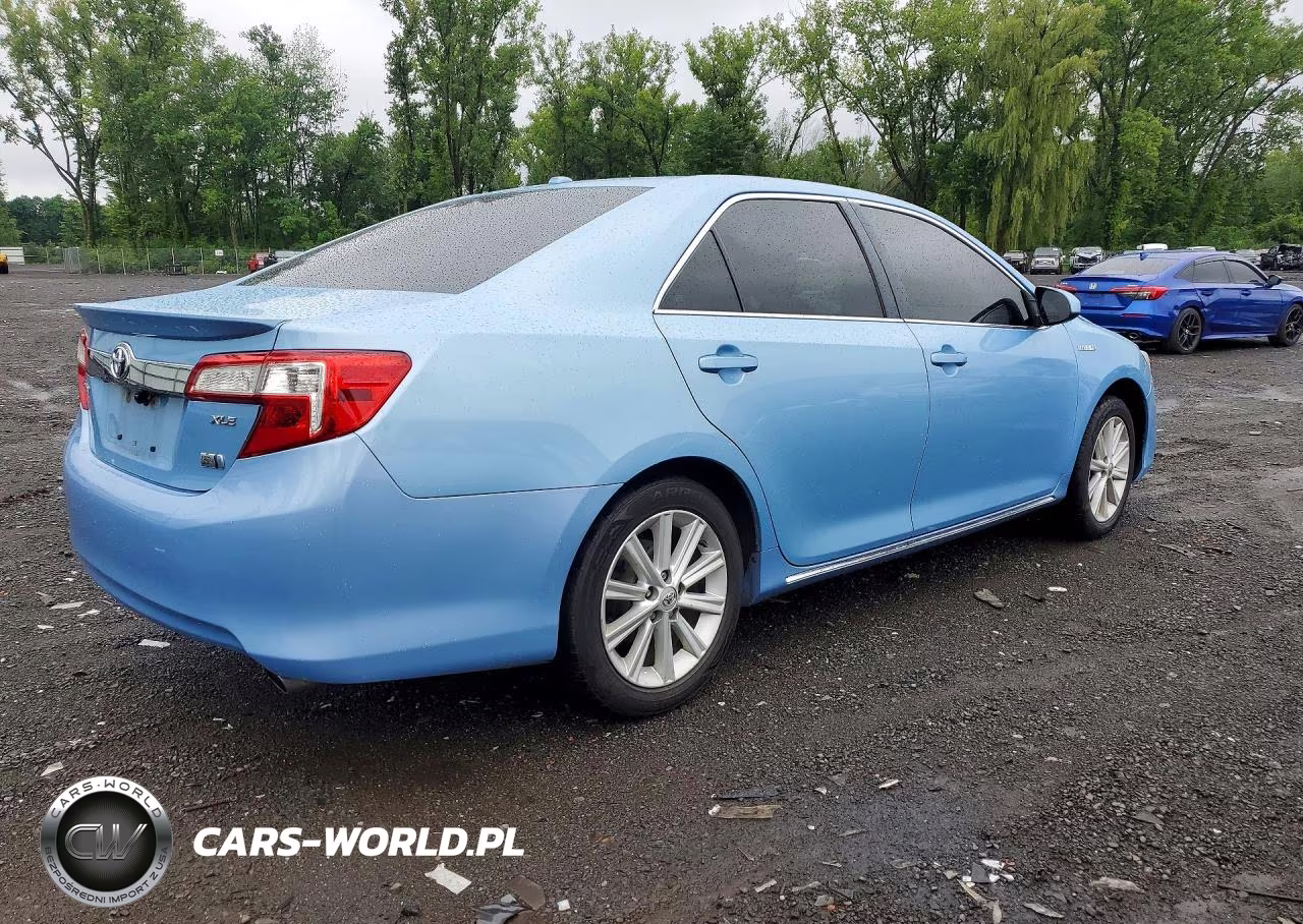 2013 Toyota Camry Hybrid Xle VIN:4T1BD1FK0DU091566 - 3
