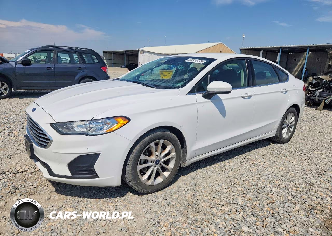 2020 Ford Fusion Se – zdjęcie 1 z 12