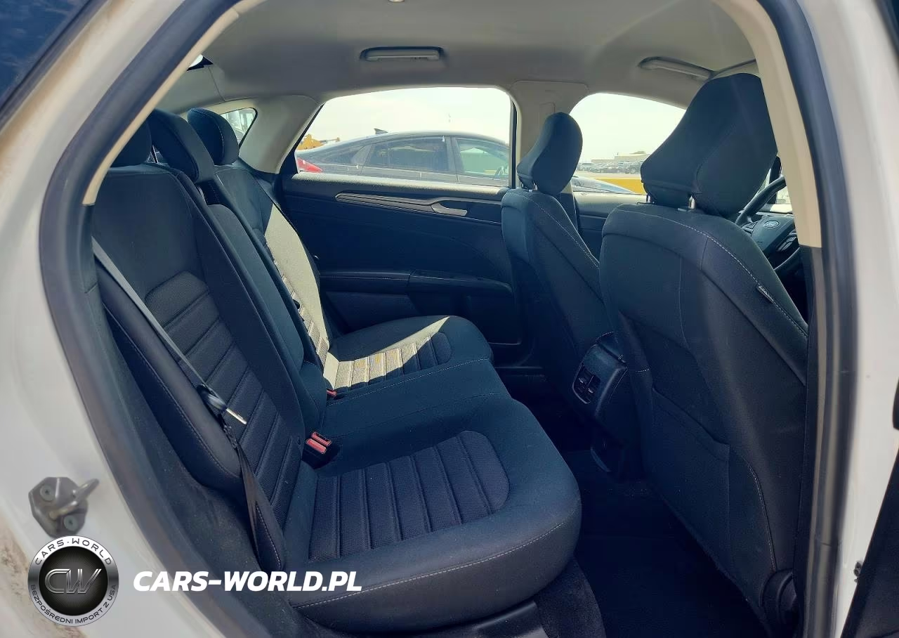 2020 Ford Fusion Se VIN:3FA6P0HD8LR148677 - 10