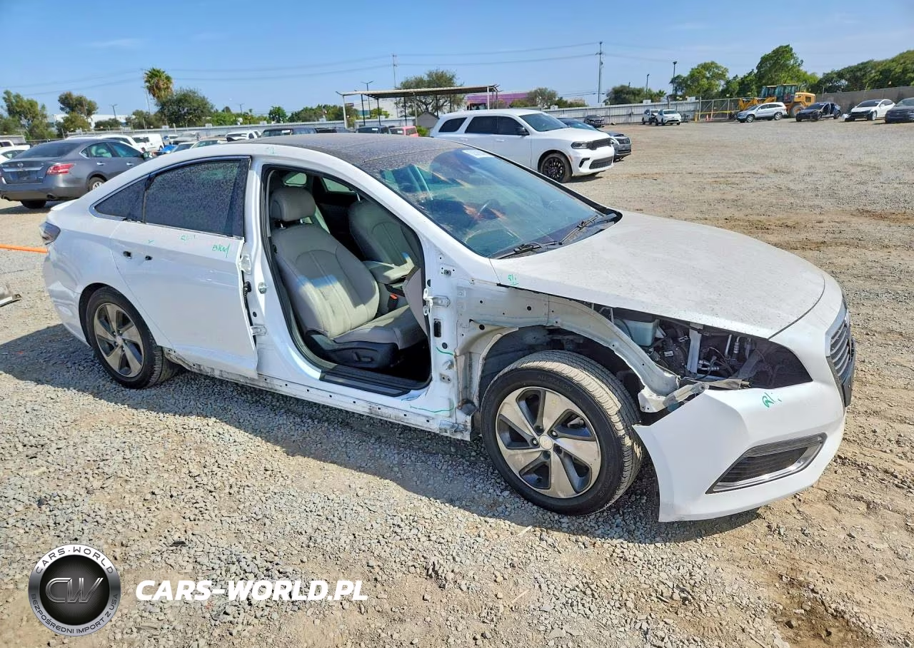 2017 Hyundai Sonata Hybrid Limited VIN:KMHE34L39HA071533 - 4