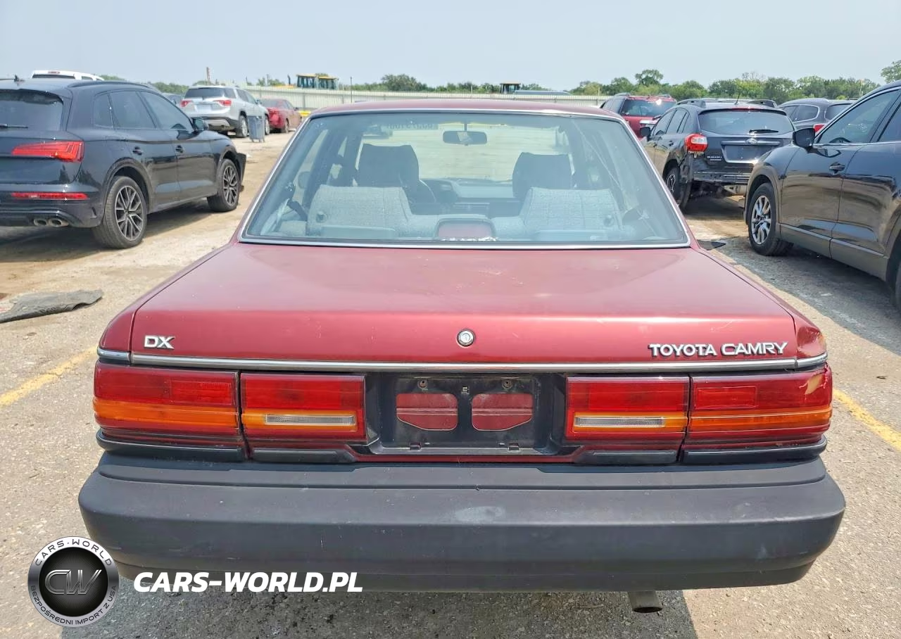 1990 Toyota Camry Deluxe VIN:4T1SV21E8LU275107 - 6