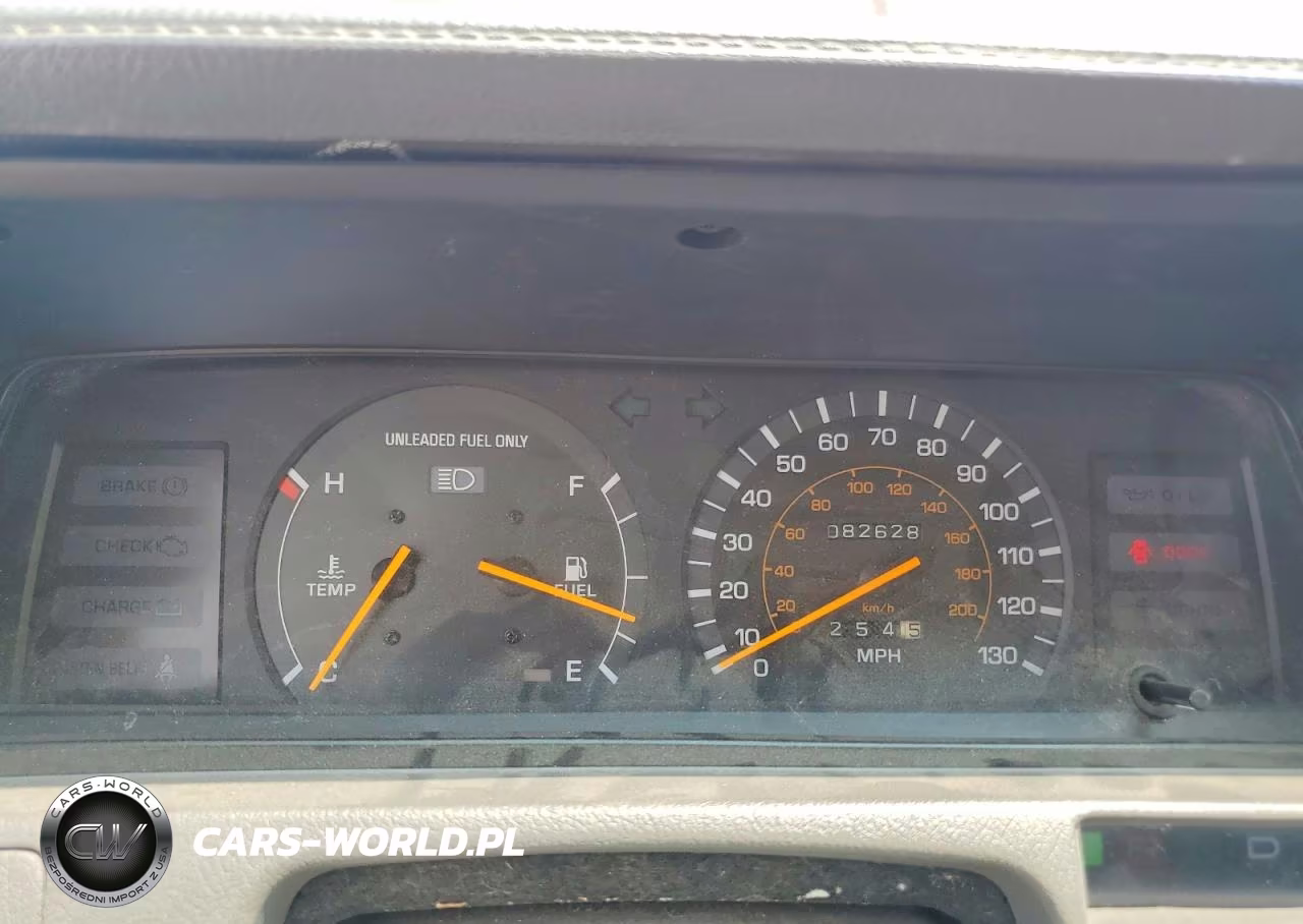 1990 Toyota Camry Deluxe VIN:4T1SV21E8LU275107 - 9
