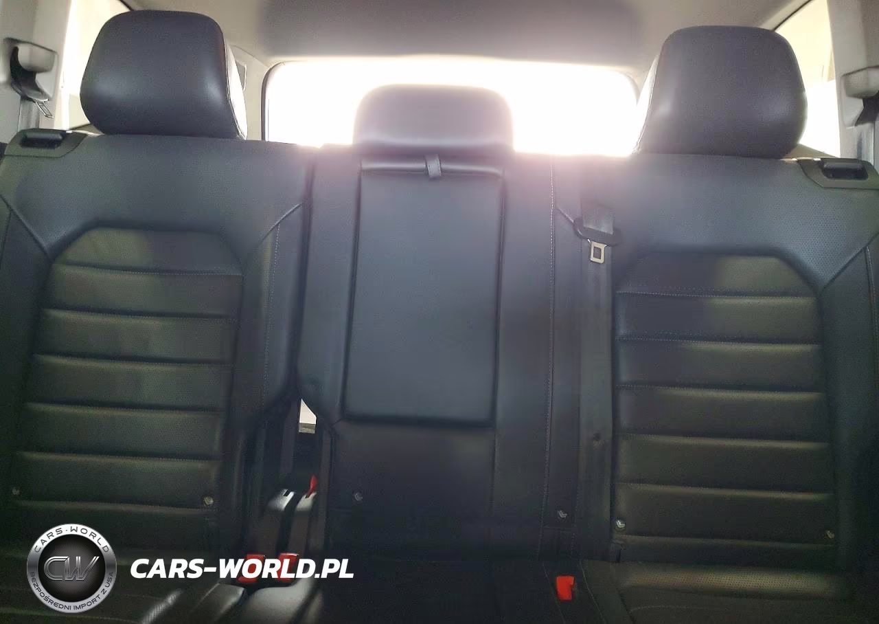2019 Volkswagen Atlas Sel Premium VIN:1V2NR2CAXKC548180 - 10