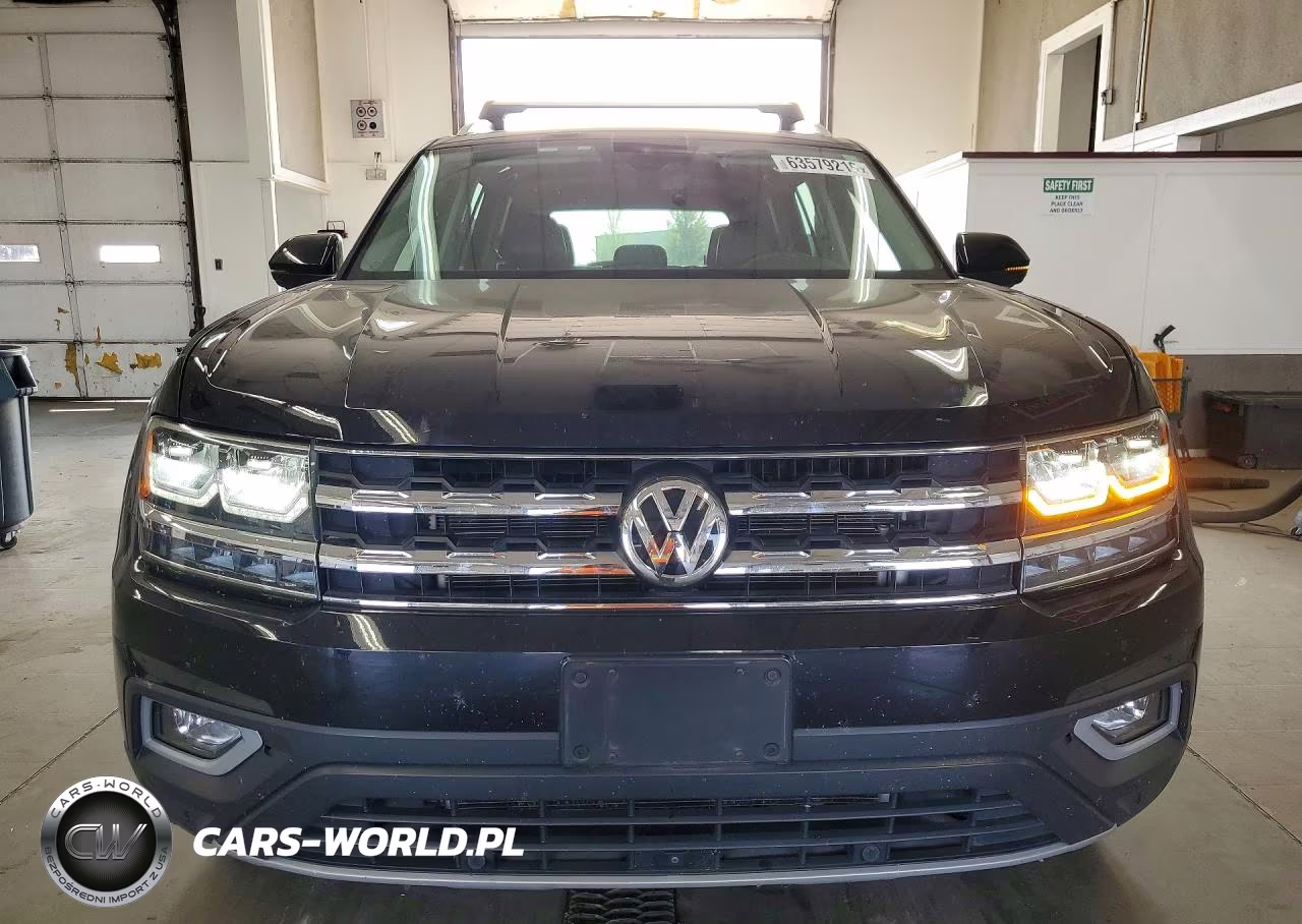 2019 Volkswagen Atlas Sel Premium VIN:1V2NR2CAXKC548180 - 5