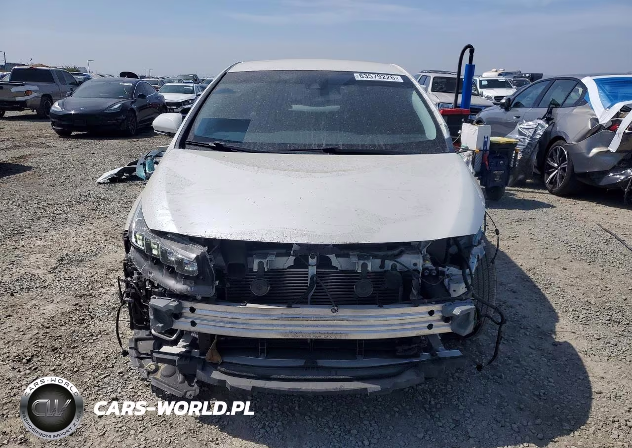 2019 Toyota Prius Prime Premium VIN:JTDKARFP2K3119684 - 5