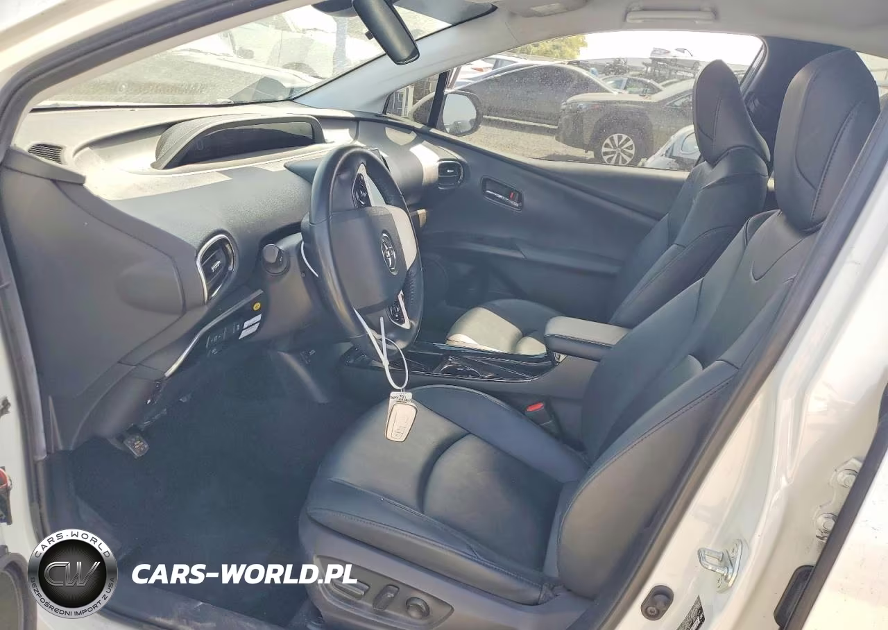 2019 Toyota Prius Prime Premium VIN:JTDKARFP2K3119684 - 7