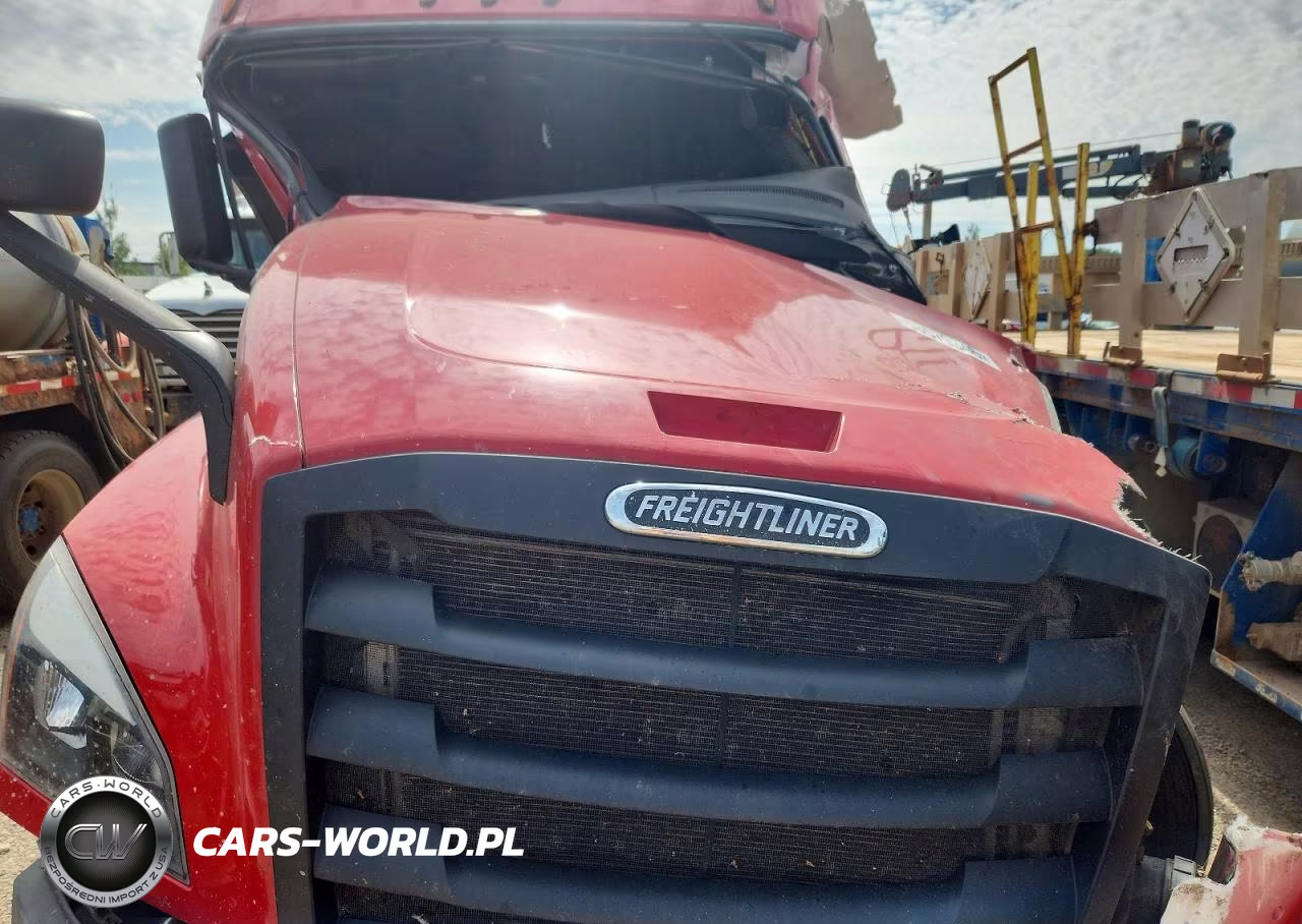 2020 Freightliner Cascadia 126 Semi Truck VIN:1FUJHHDR0LLLJ7163 - 7