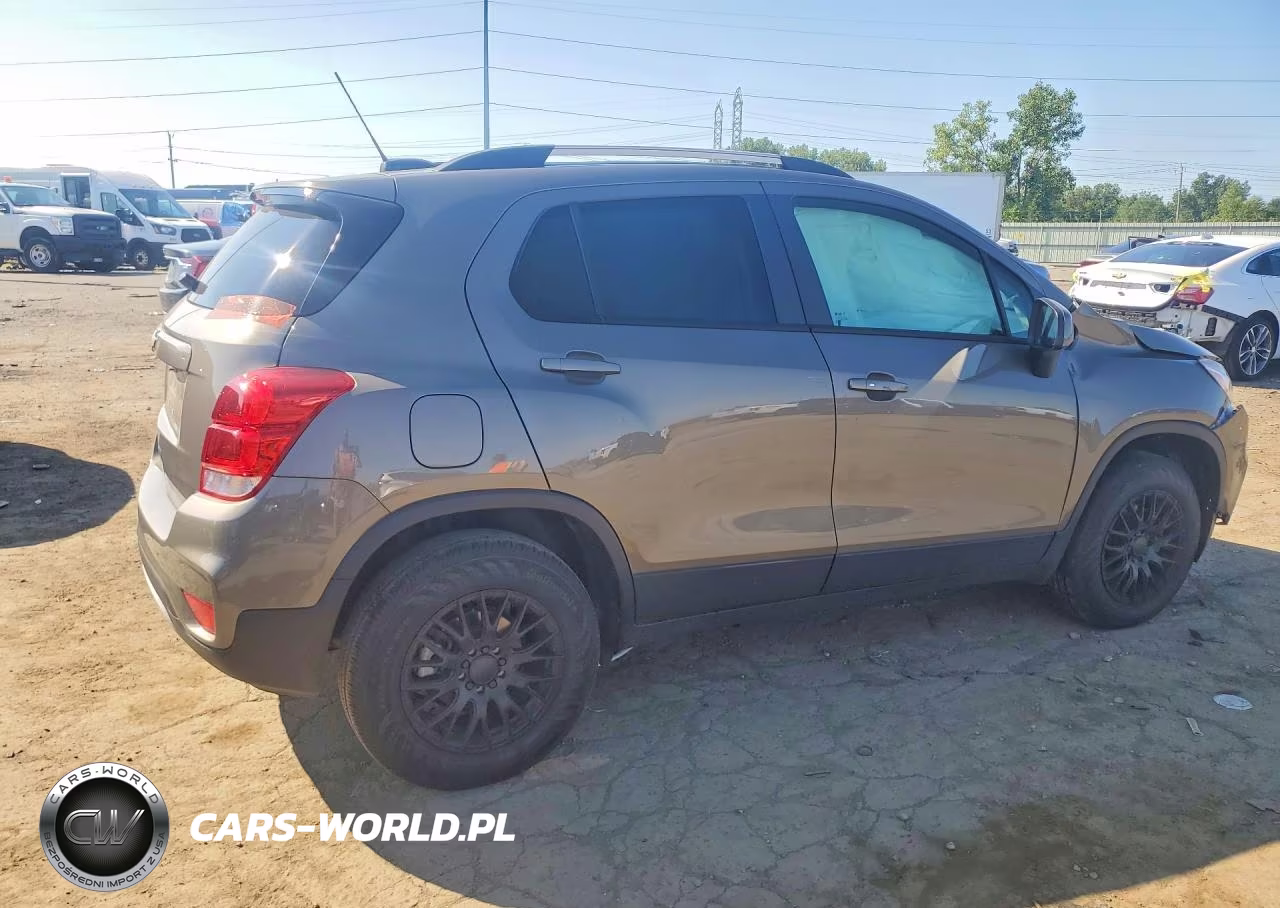 2021 Chevrolet Trax 1Lt VIN:KL7CJPSB3MB341109 - 3