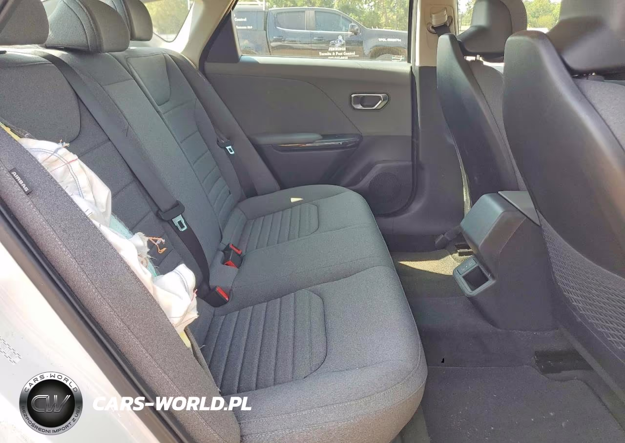 2025 Kia K4 Ex VIN:3KPFU4DE9SE157807 - 10