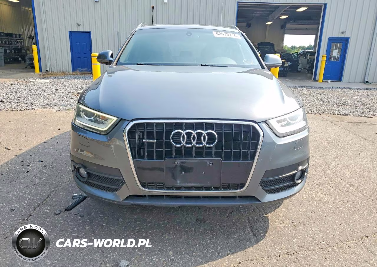 2015 Audi Q3 Premium Plus VIN:WA1EFCFS2FR010851 - 5