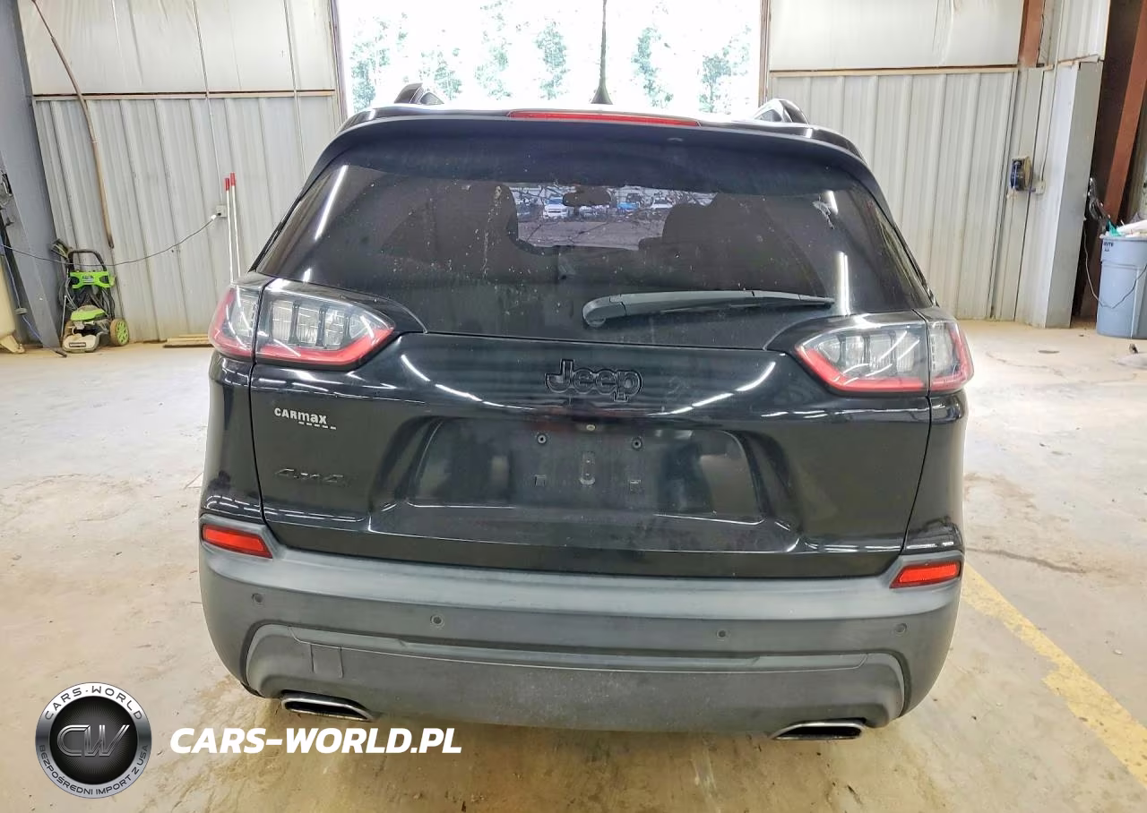 2019 Jeep Cherokee Latitude Plus VIN:1C4PJMLN8KD453417 - 6