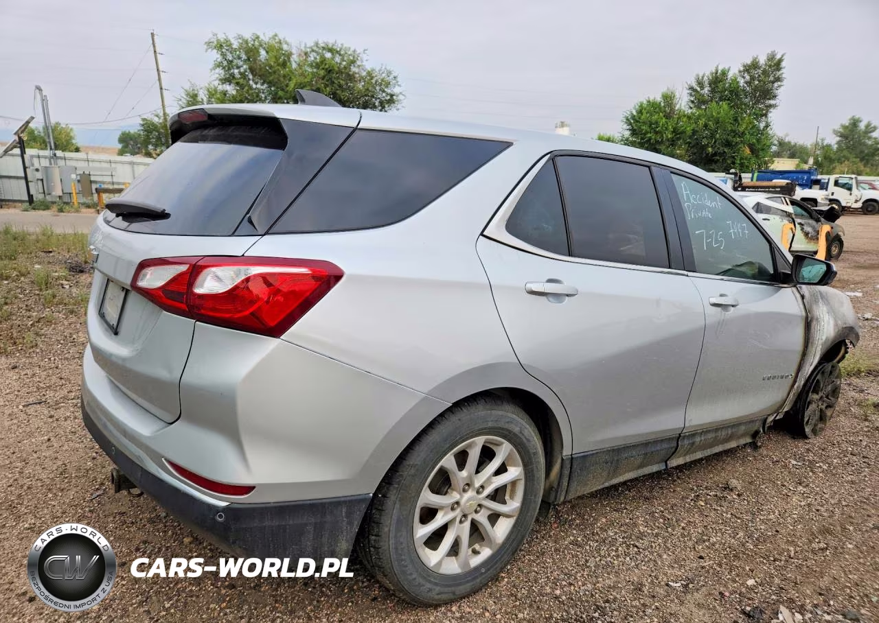 2020 Chevrolet Equinox Lt VIN:3GNAXUEV8LS627447 - 3