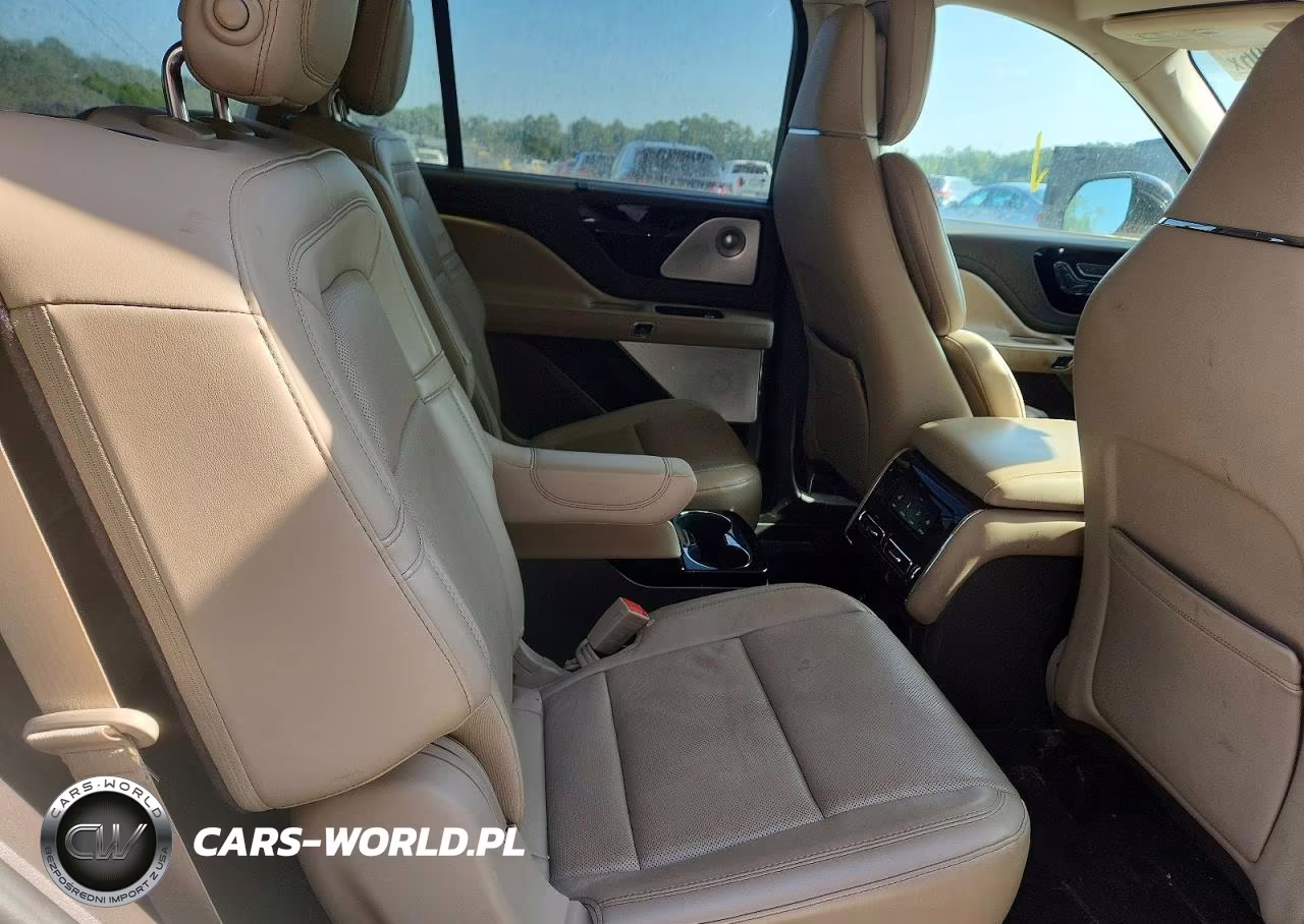 2020 Lincoln Aviator Reserve VIN:5LM5J7XC4LGL01791 - 11