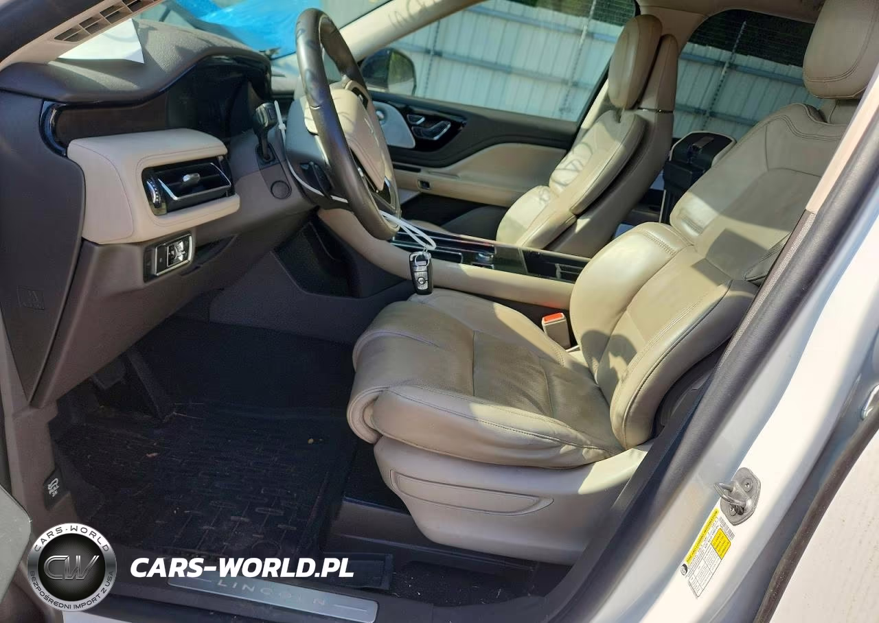 2020 Lincoln Aviator Reserve VIN:5LM5J7XC4LGL01791 - 7
