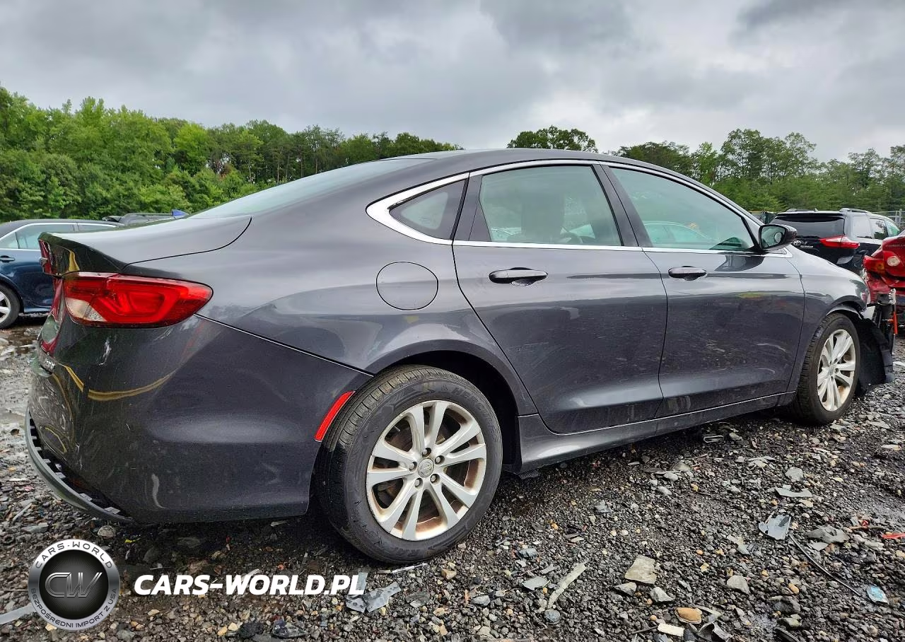 2015 Chrysler 200 Limited VIN:1C3CCCAB5FN547688 - 3