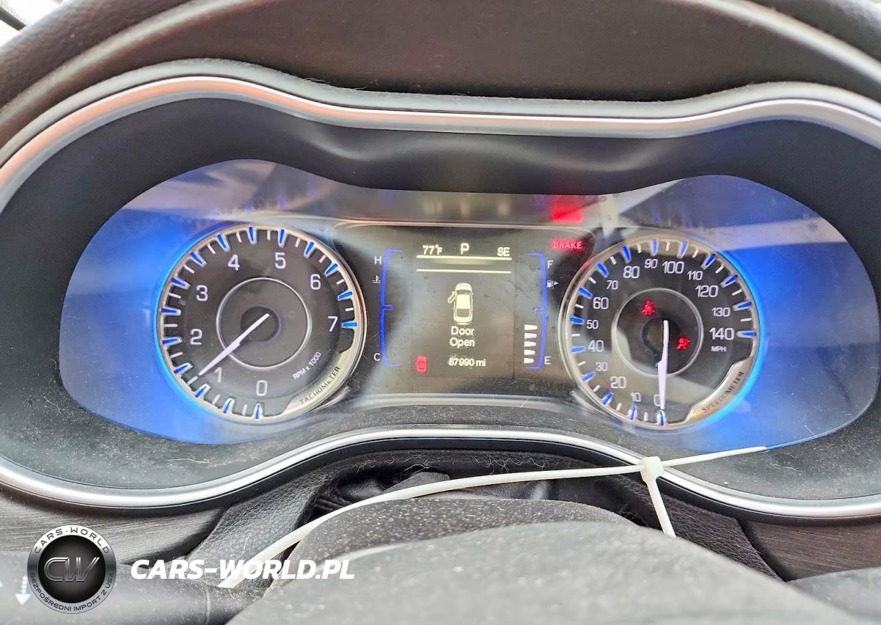 2015 Chrysler 200 Limited VIN:1C3CCCAB5FN547688 - 9