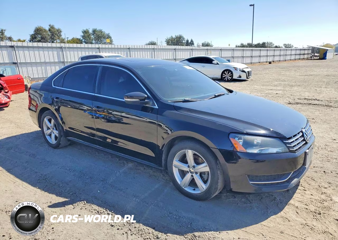 2013 Volkswagen Passat Se VIN:1VWBN7A30DC118398 - 4