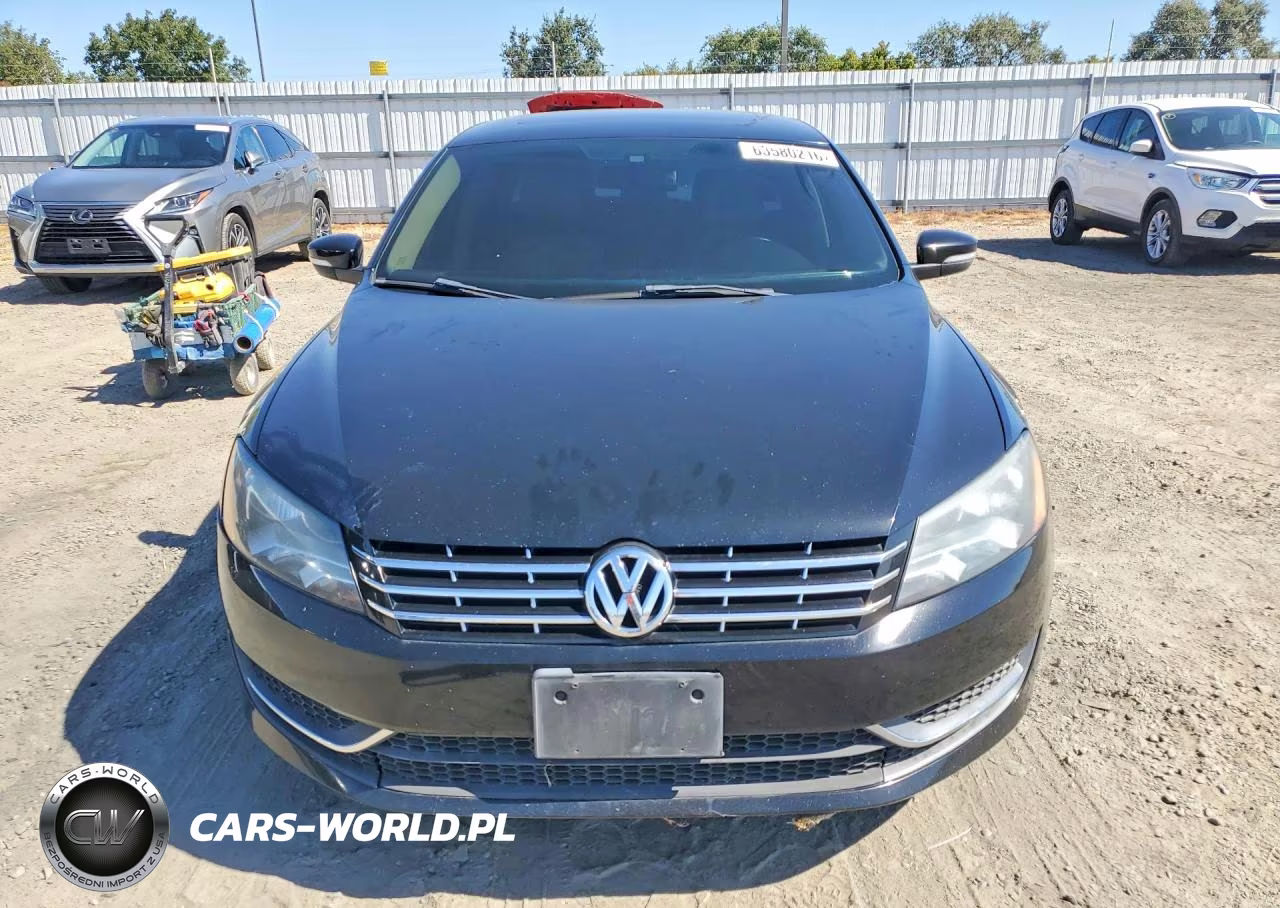 2013 Volkswagen Passat Se VIN:1VWBN7A30DC118398 - 5
