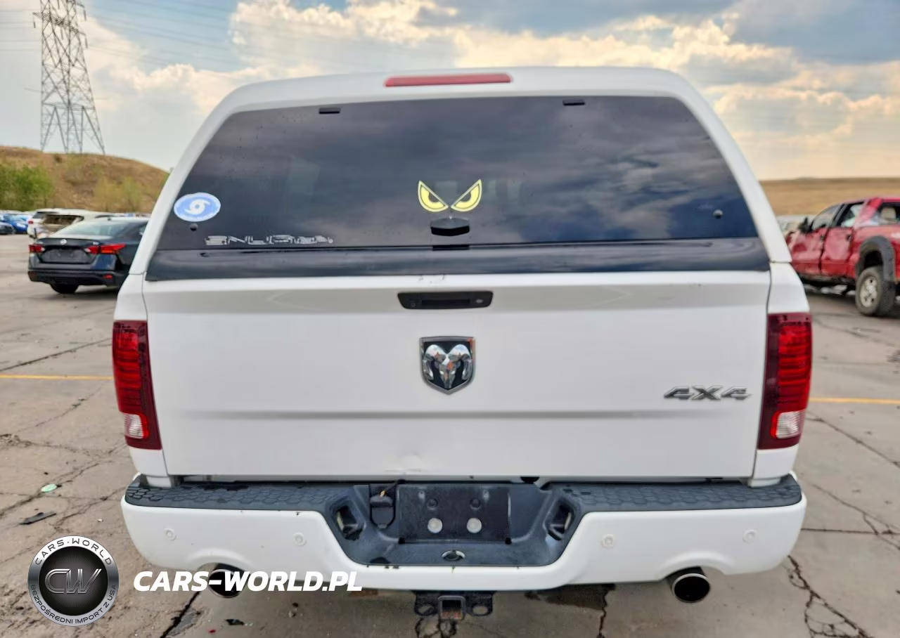 2018 Ram 1500 Sport VIN:1C6RR7MT6JS256697 - 6