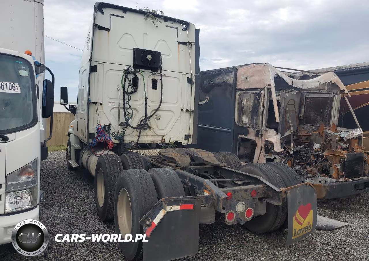 2016 Freightliner Cascadia 125 VIN:3AKJGLD55GSHF4586 - 2