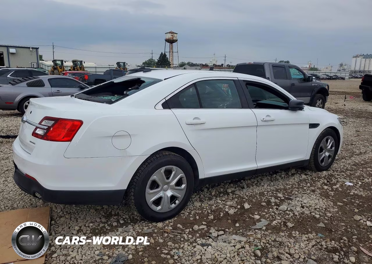 2016 Ford Taurus Police Interceptor VIN:1FAHP2L87GG105573 - 3