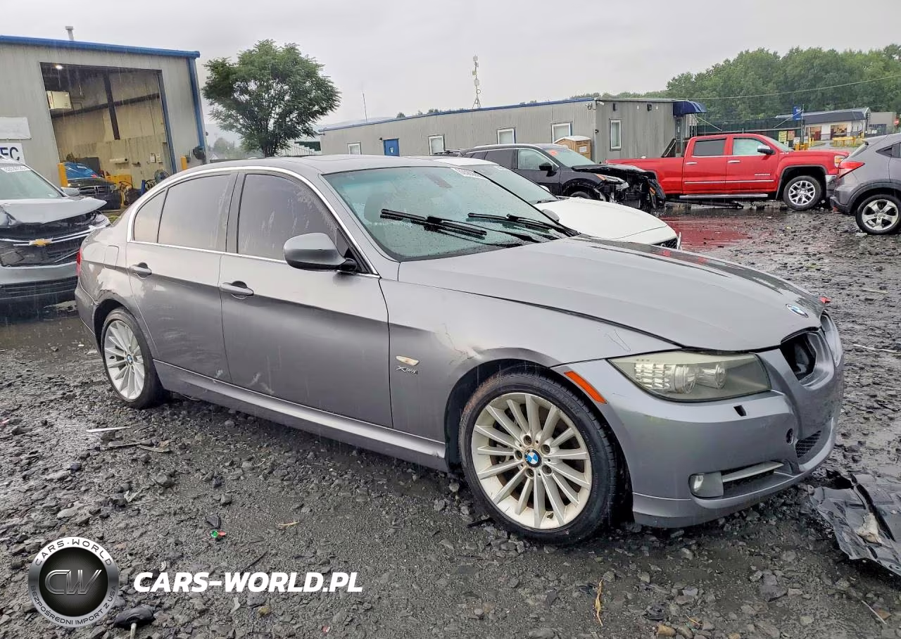 2010 BMW 335 Xi VIN:WBAPL3C52AA408510 - 4