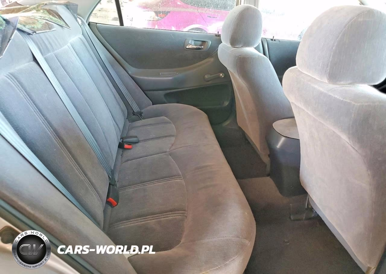 2000 Honda Accord Dx VIN:1HGCF8645YA082044 - 10