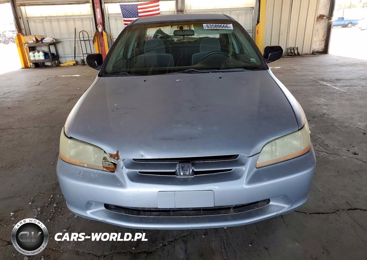 2000 Honda Accord Dx VIN:1HGCF8645YA082044 - 5