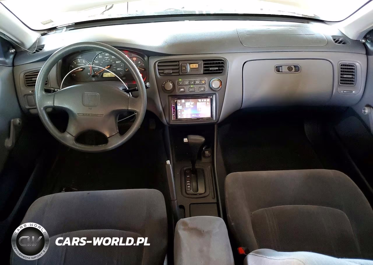 2000 Honda Accord Dx VIN:1HGCF8645YA082044 - 8
