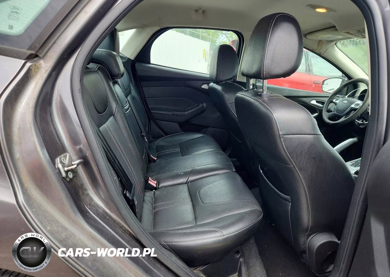 2013 Ford Focus Se VIN:1FADP3F21DL272218 - 10