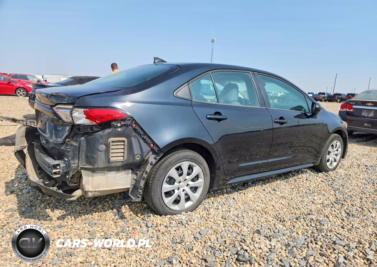 2021 Toyota Corolla Le VIN:5YFEPMAE1MP263046 - 3