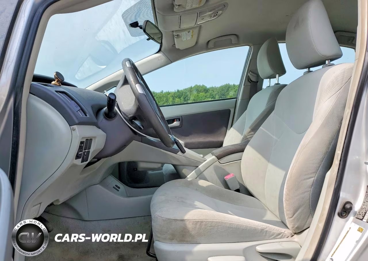 2011 Toyota Prius Three VIN:JTDKN3DU8B5365430 - 7