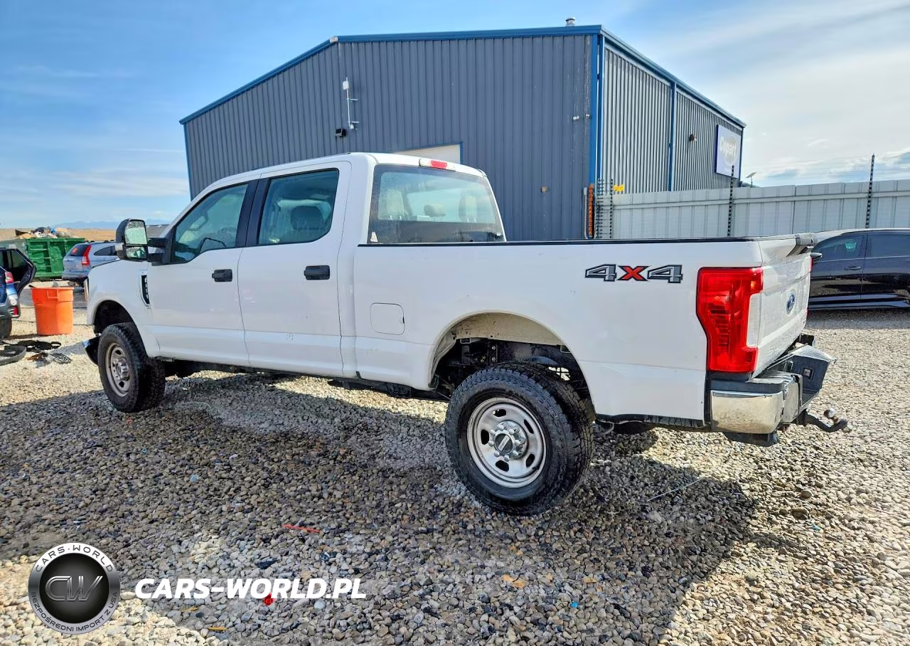 2017 Ford F350 Super Duty VIN:1FT8W3B6XHEF24940 - 2