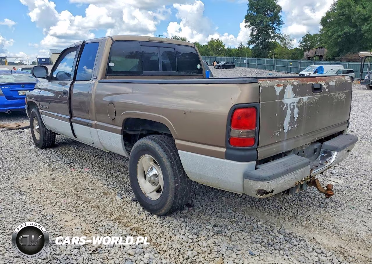 2000 Dodge Ram 1500 VIN:3B7HC13Z5YG149022 - 2