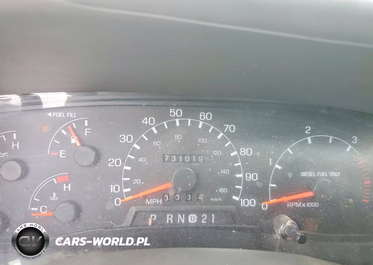 2000 Ford F450 Super Duty VIN:1FDXF46F3YEA88469 - 9