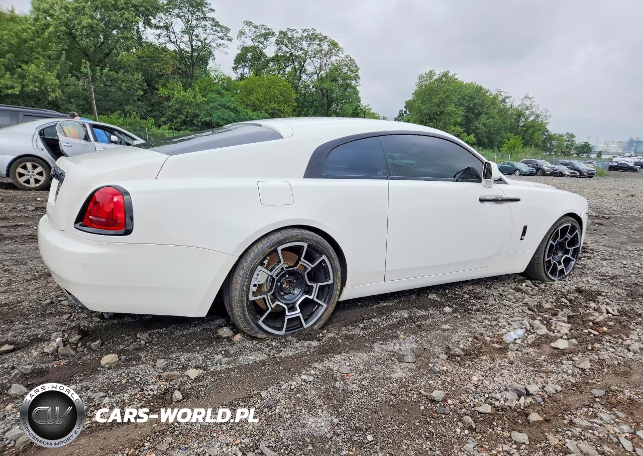 2016 Rolls-Royce Wraith VIN:SCA665C56GUX86295 - 3