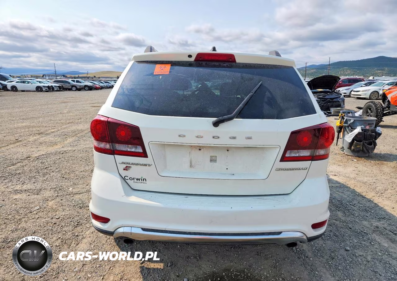 2018 Dodge Journey Crossroad VIN:3C4PDDGG9JT386886 - 6