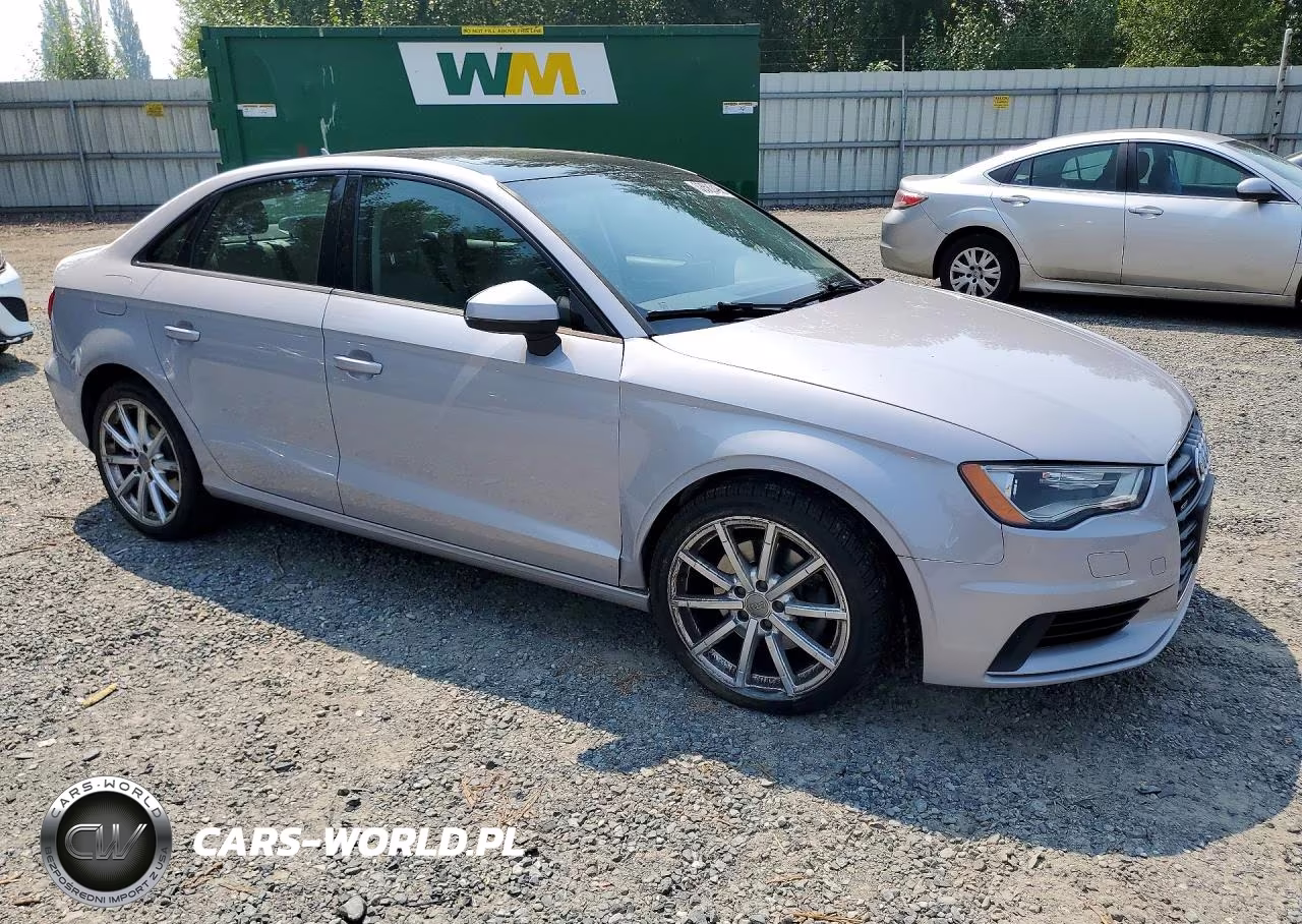 2015 Audi A3 Premium VIN:WAUBFGFF4F1071519 - 4