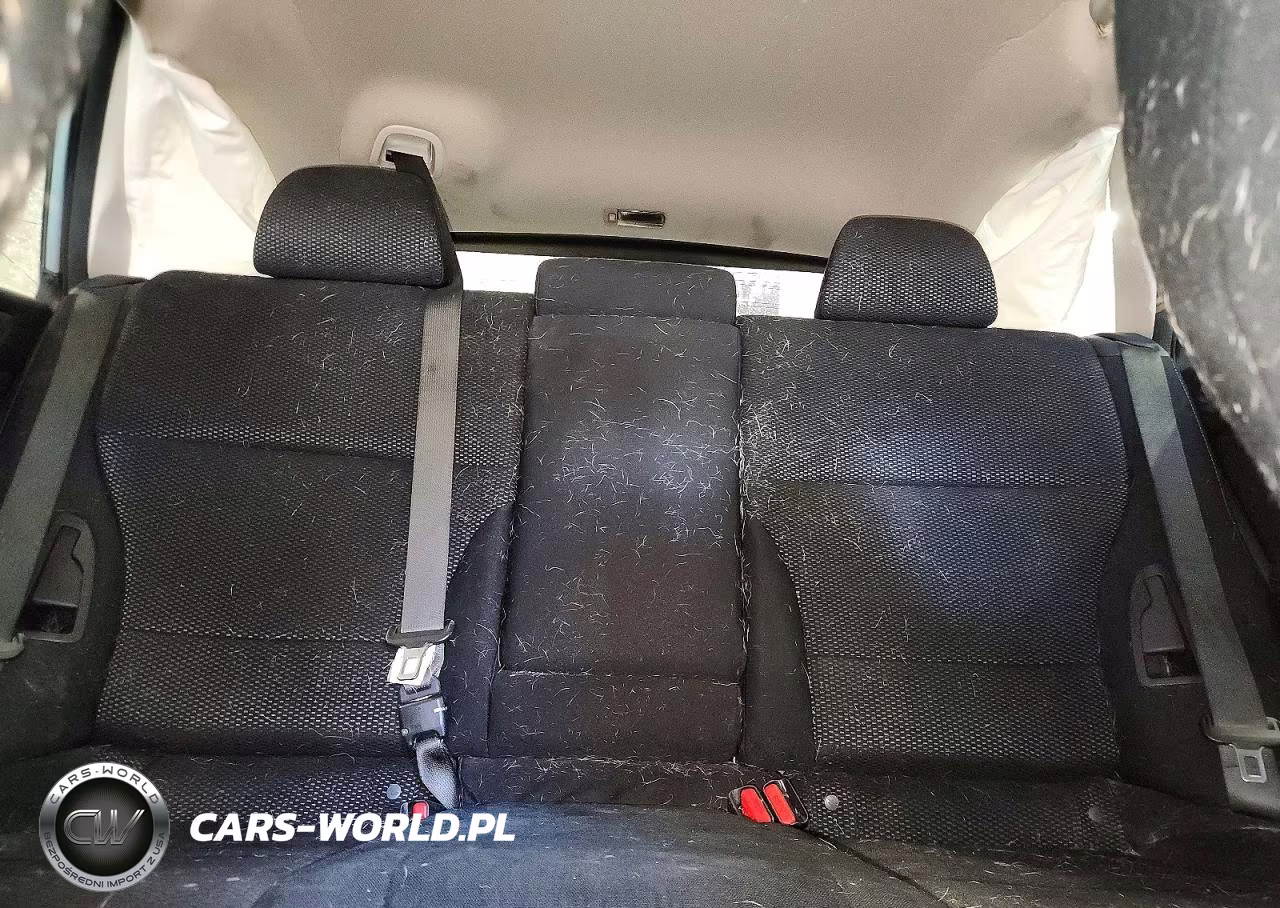 2016 Subaru Outback 2.5I Premium VIN:4S4BSACC0G3272020 - 10