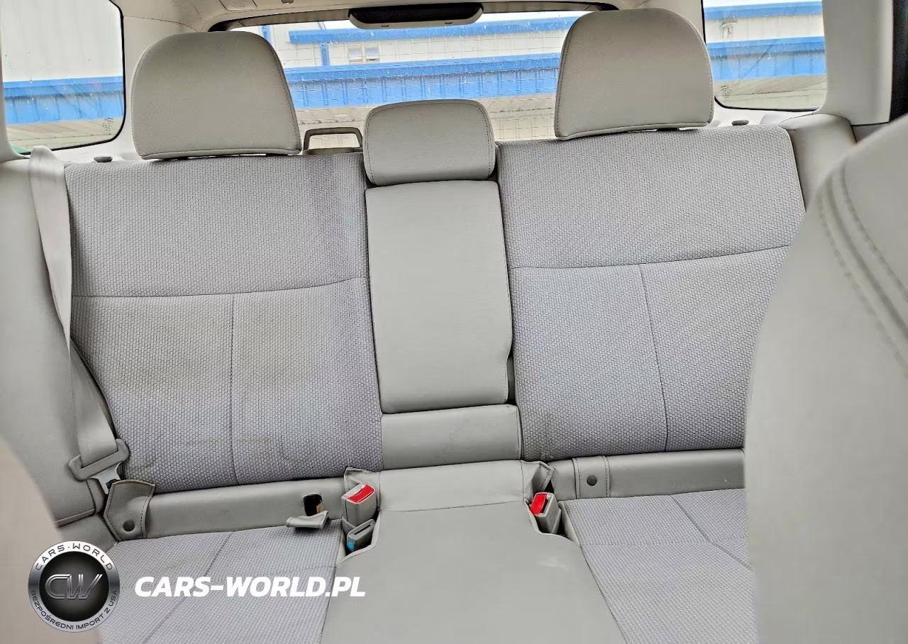 2011 Subaru Forester 2.5X VIN:JF2SHBBC9BH727695 - 10