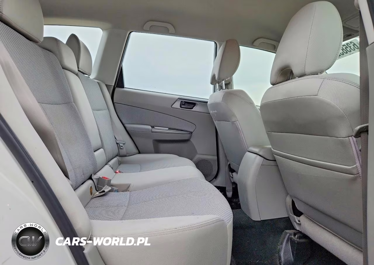 2011 Subaru Forester 2.5X VIN:JF2SHBBC9BH727695 - 11