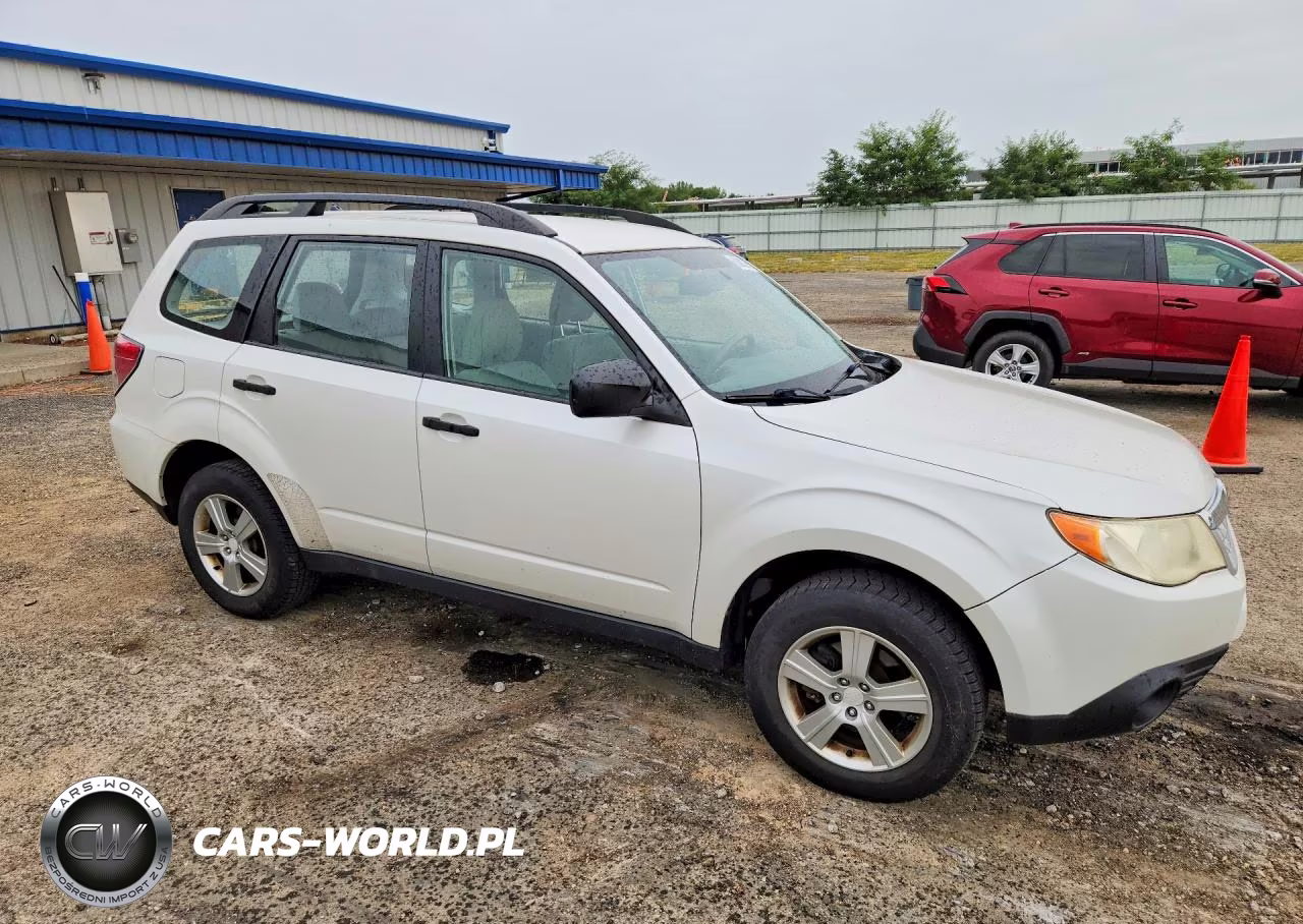 2011 Subaru Forester 2.5X VIN:JF2SHBBC9BH727695 - 4