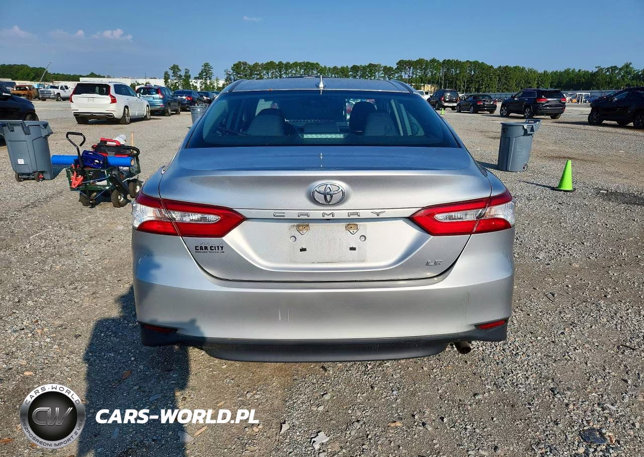 2020 Toyota Camry Le VIN:4T1C11AK1LU927890 - 6