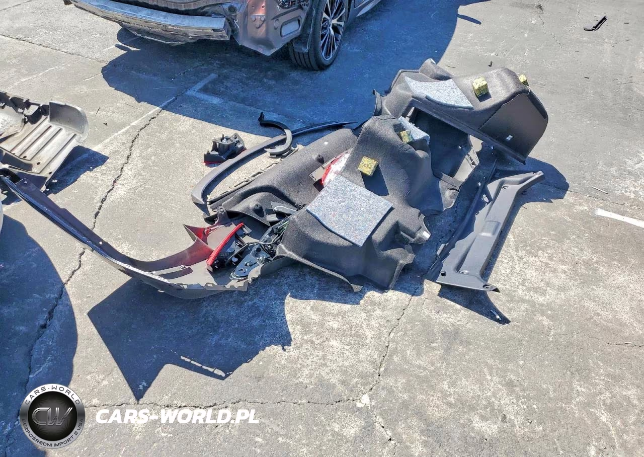 2020 Toyota Camry Se VIN:4T1G11AK8LU862876 - 12
