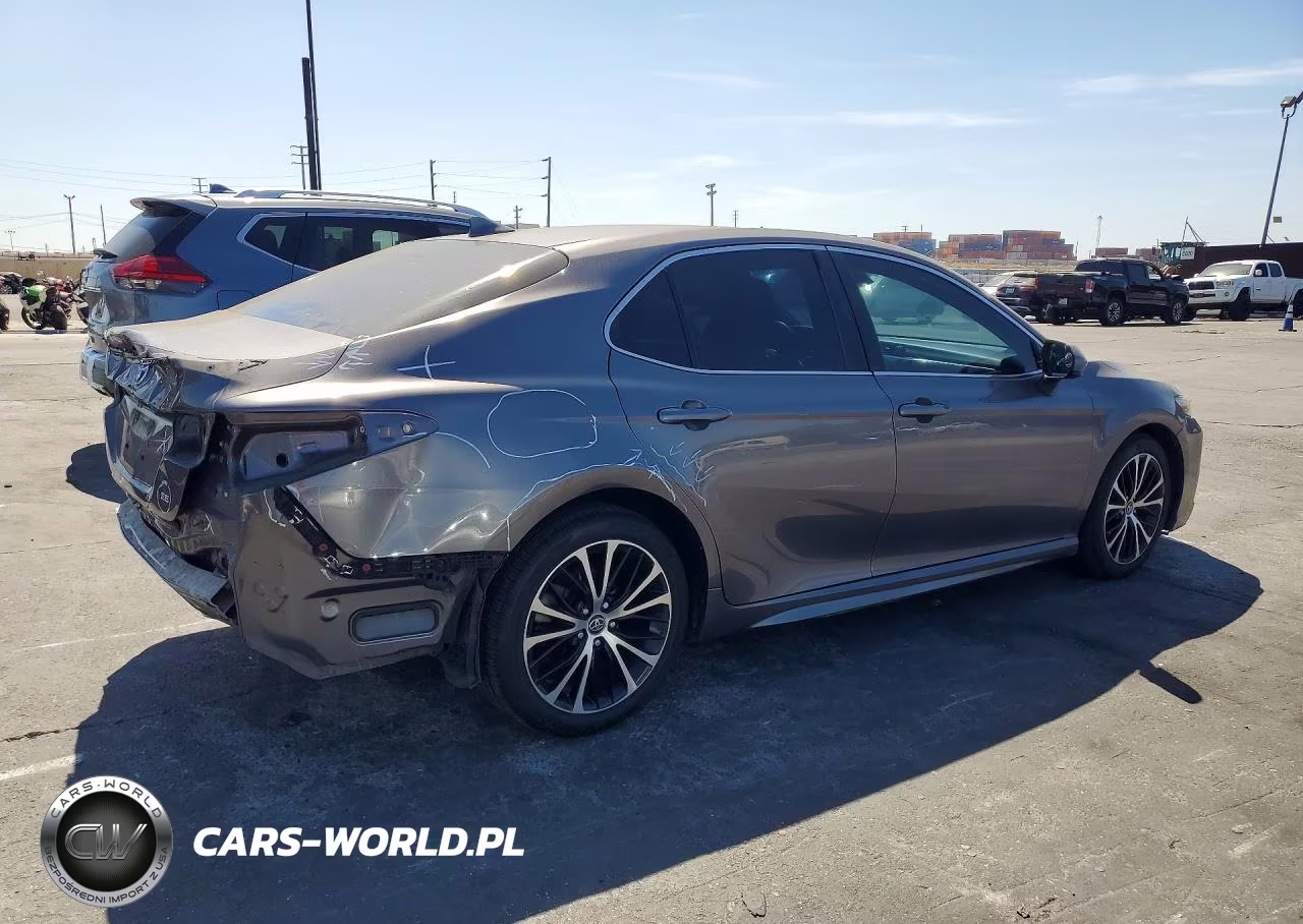 2020 Toyota Camry Se VIN:4T1G11AK8LU862876 - 3