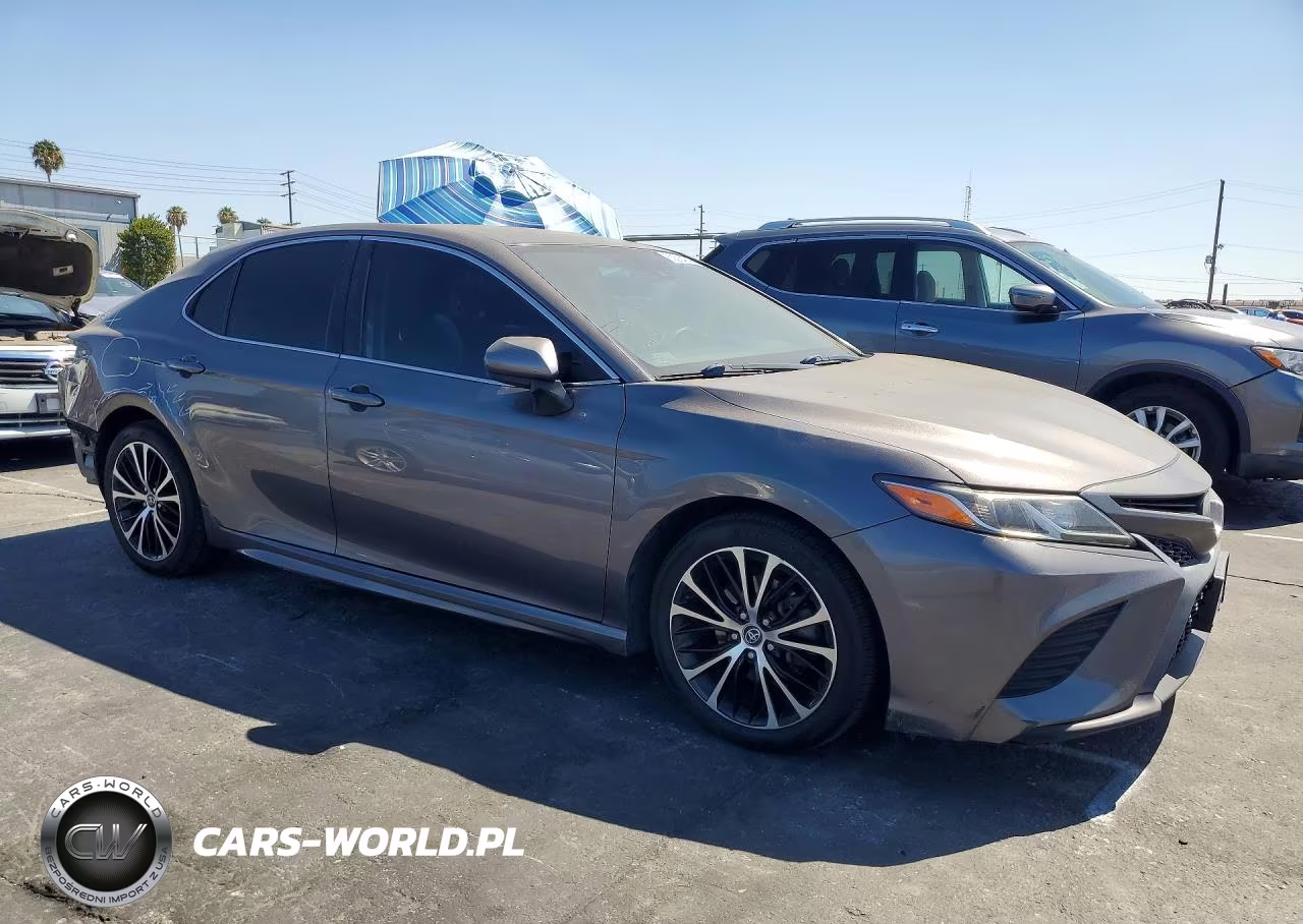 2020 Toyota Camry Se VIN:4T1G11AK8LU862876 - 4