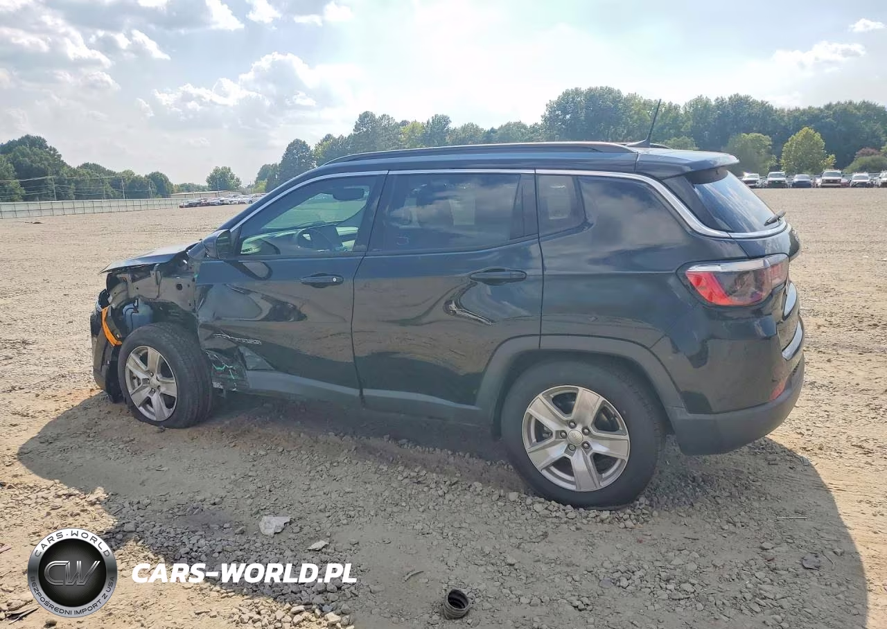 2022 Jeep Compass Latitude VIN:3C4NJCBB3NT182628 - 2