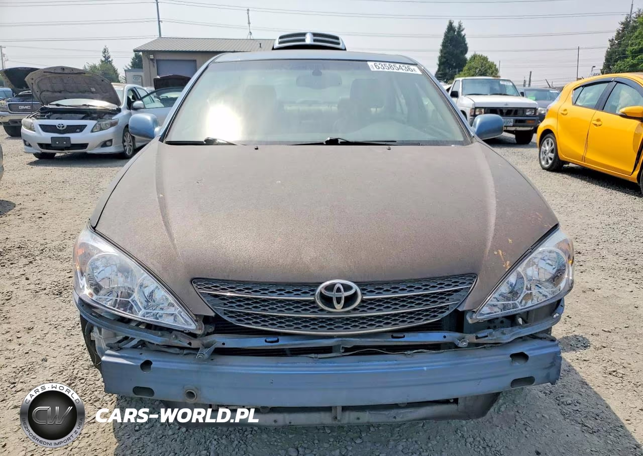2004 Toyota Camry Se V6 VIN:JTDBA30K740003119 - 5