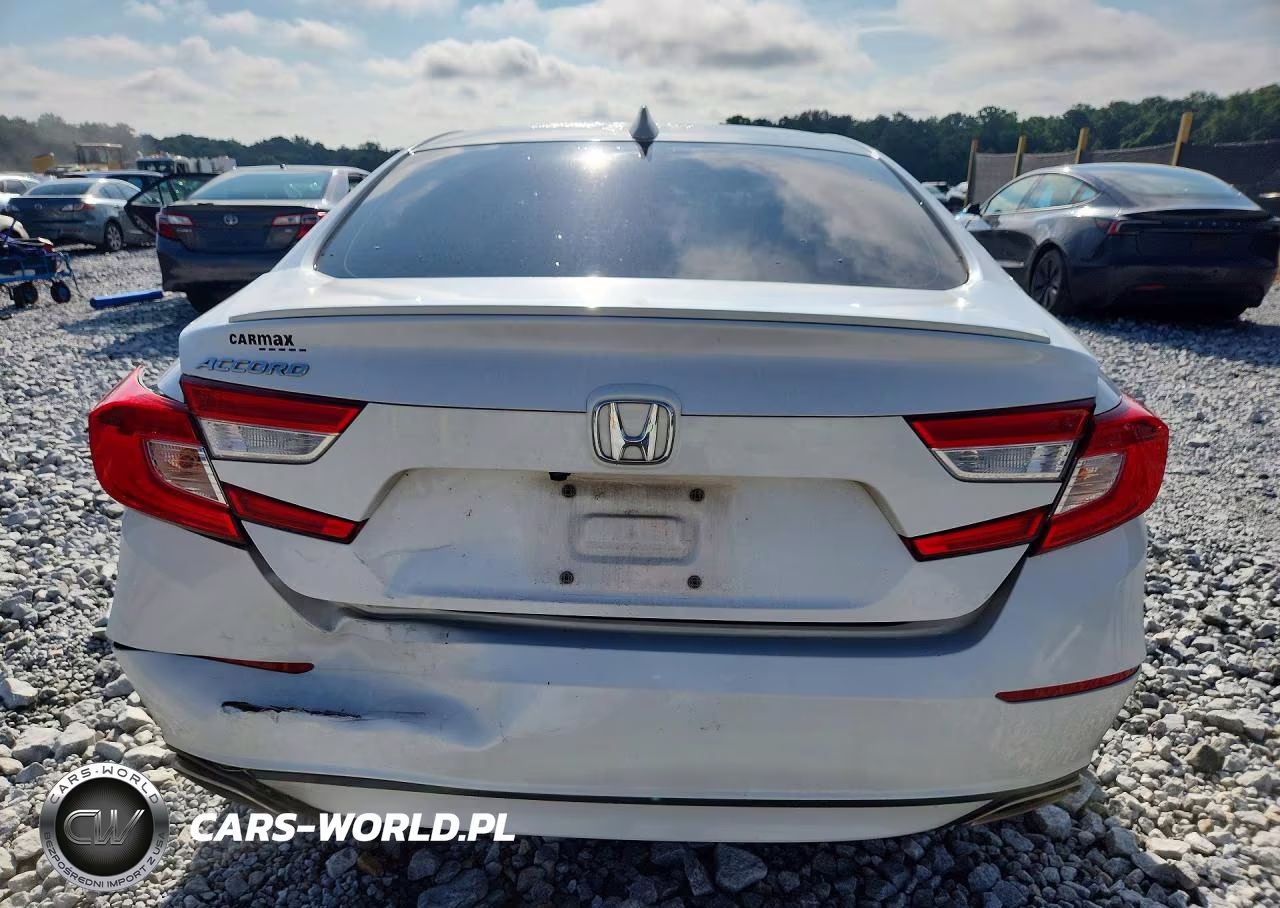 2018 Honda Accord Sport VIN:1HGCV1F32JA235616 - 6